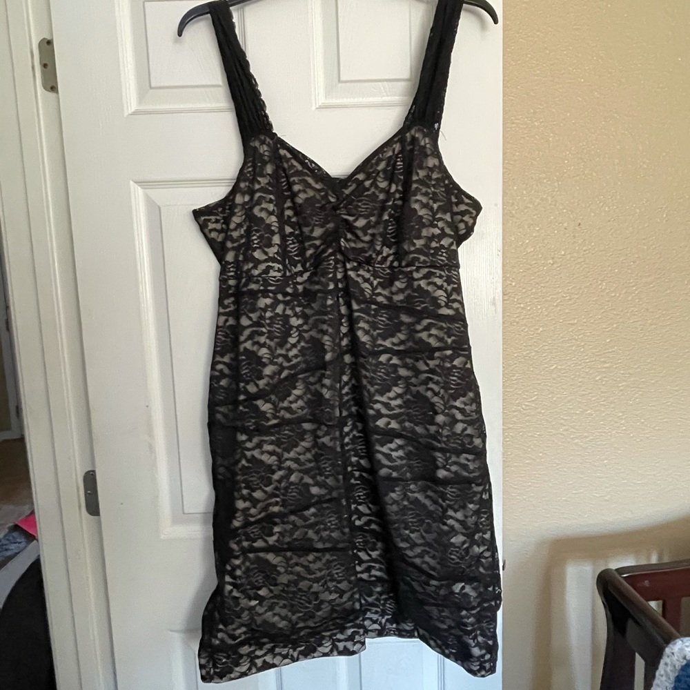 Torrid size 4 black lace and creme cocktail dress